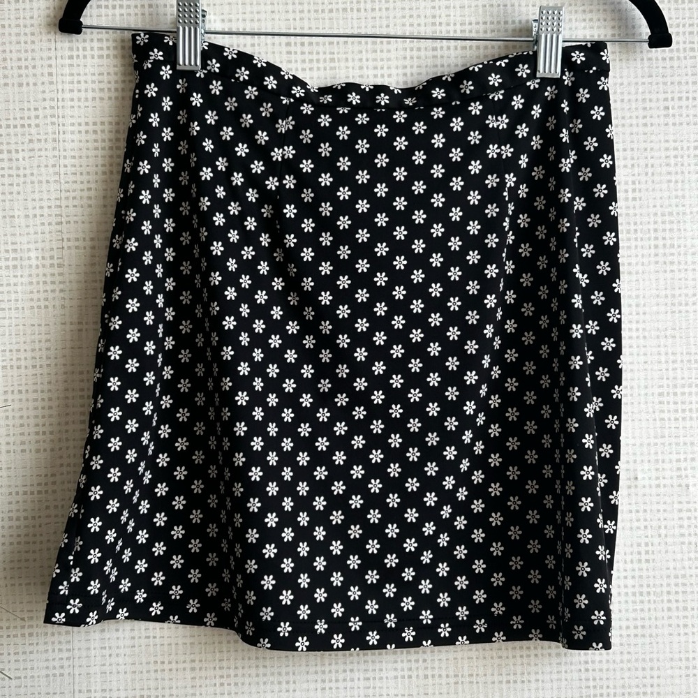 Jacob Floral Black and White Skirt